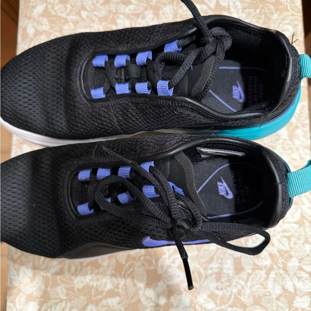 Nike Men's Black and Purple Sneakers with Teal Accents